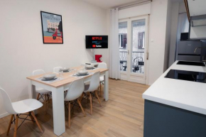 [Centro Storico] Moderno Trilocale con Balcone
